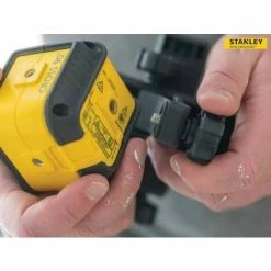 Stanley Cross90 Self Levelling Green Beam Cross Line Laser Level INT177592 -STANLEY SHOP 29344524 5