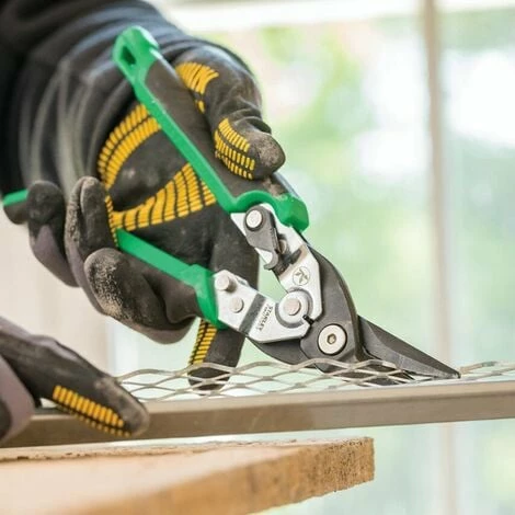 Stanley FMHT73557-0 Ergonomic Aviation Snips with Right Cut 250mm Stanley FMHT73557-0 Ergonomic Aviation Snips With Right Cut 250mm -STANLEY SHOP 48879501 2